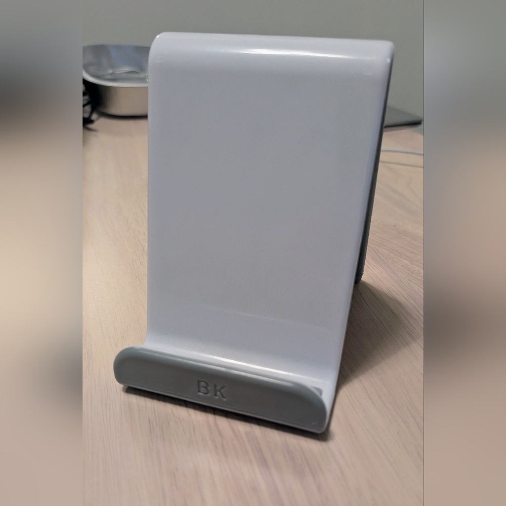 White Tablet Stand